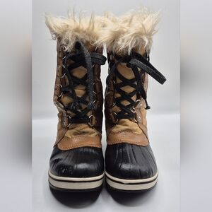 Sorel Black and Tan Winter Boots